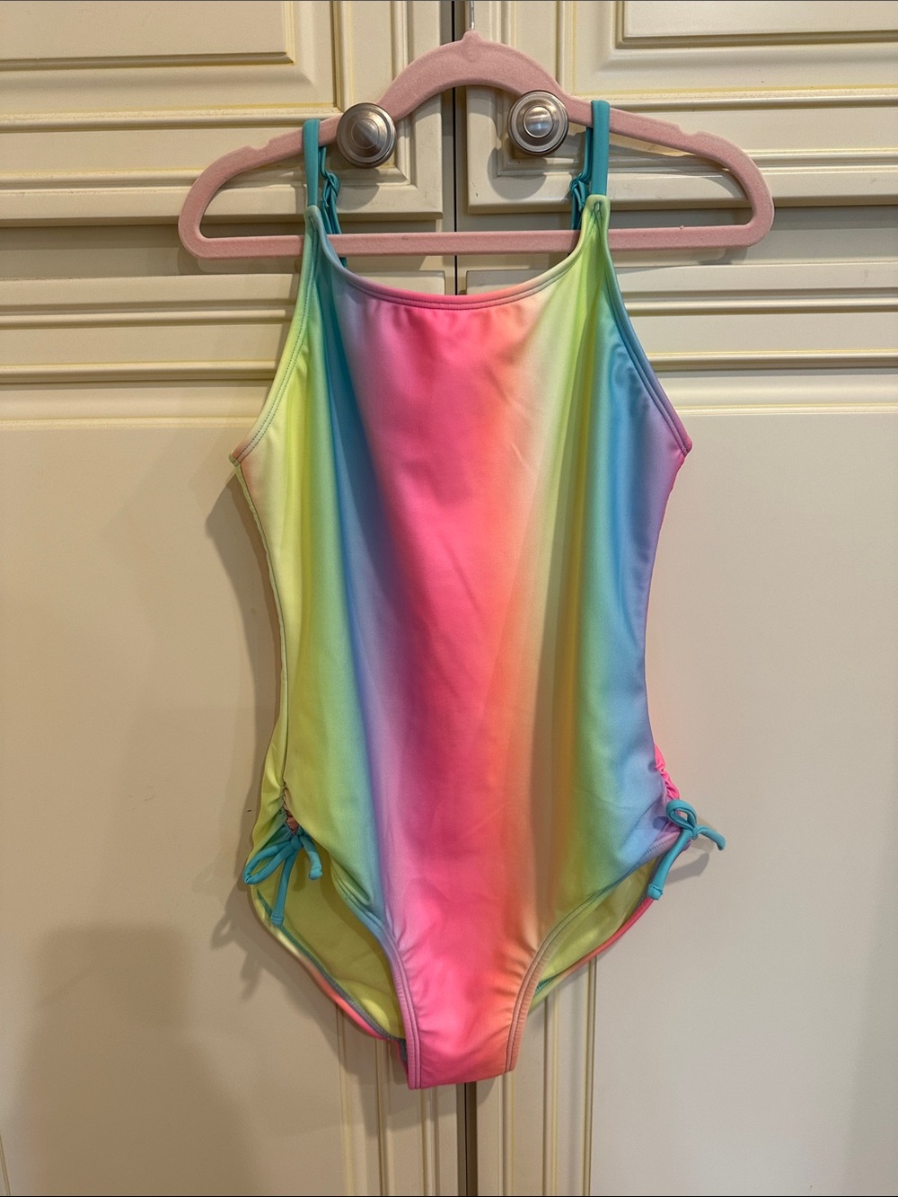 Cat & Jack Girls One-Piece Swimsuit